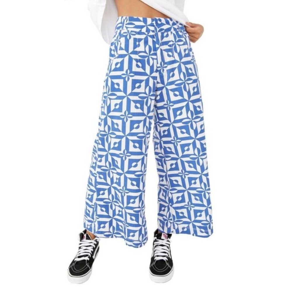 NWT free people Menorca cropped printed blue white pants